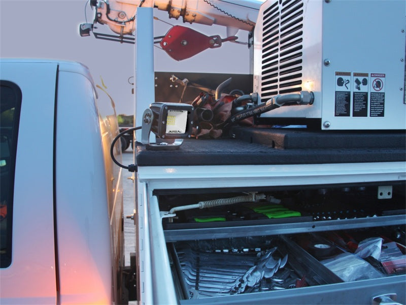 Luz de escena de CC de 115 grados y 2 x 2 de Rigid Industries, color negro