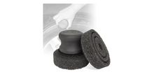 Cargar imagen en el visor de la galería, Griots Garage Target Tire Dressing Kit