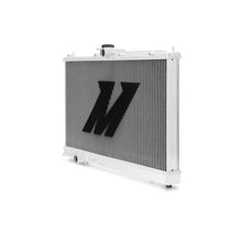 Cargar imagen en el visor de la galería, Mishimoto 03-07 Mitsubishi Lancer Evo Manual Aluminum Radiator