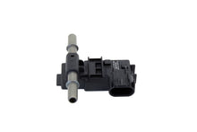 Cargar imagen en el visor de la galería, AEM Ethanol Content Flex Fuel Sensor w/ -6AN fittings Kit