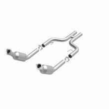 Cargar imagen en el visor de la galería, Magnaflow Conv DF Mustang 05-09 4.6L