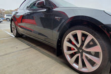 Cargar imagen en el visor de la galería, Rally Armor 17-22 Tesla Model 3 Black UR Mud Flap w/ Red Logo