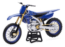 Cargar imagen en el visor de la galería, New Ray Toys Yamaha YZF450F Dirt Bike/ Scale - 1:12