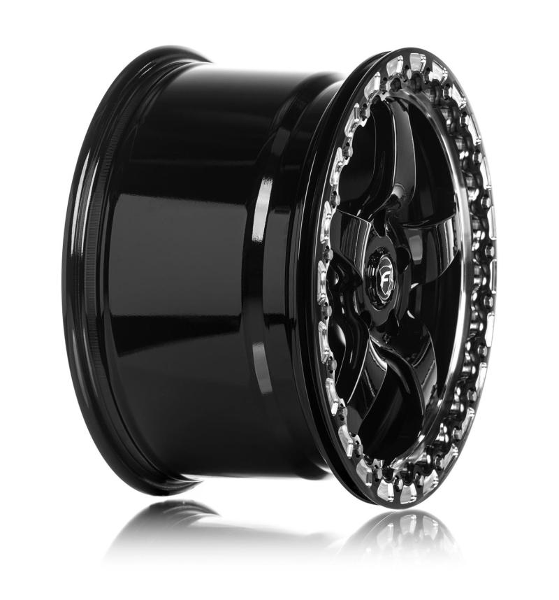 Rueda Forgestar D5 Beadlock 17x10 / 5x120 BP / ET45 / 7.3in BS negra brillante