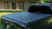 Load image into Gallery viewer, Lund 19-23 Ford Ranger (6ft Bed) Genesis Tri-Fold Tonneau Cover - Black