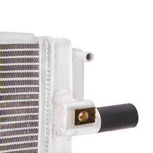 Cargar imagen en el visor de la galería, Mishimoto 11-16 Ford 6.7L Powerstroke Aluminum Primary Radiator