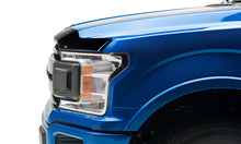 Cargar imagen en el visor de la galería, Protector de capó de acrílico de perfil bajo Aeroskin AVS 15-18 para Ford F-150, color ahumado