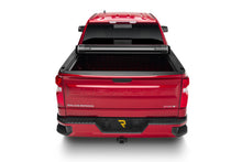 Cargar imagen en el visor de la galería, Truxedo 19-20 GMC Sierra &amp; Chevrolet Silverado 1500 (New Body) 5ft 8in Sentry Bed Cover