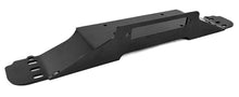 Cargar imagen en el visor de la galería, Placa de cabrestante elevada Rugged Ridge para Jeep Wrangler YJ/TJ 87-06