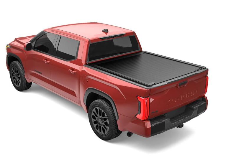 Toyota Tundra CrewMax 2022 de Retrax, caja de 5,5 pies con sistema de rieles de plataforma PowertraxPRO XR