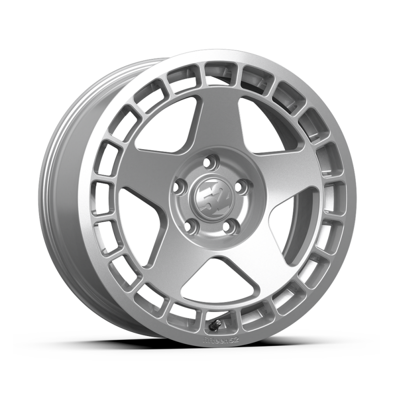 fifteen52 Turbomac 17x7.5 / 5x112 BP / 40 ET / 66.56 CB / 5.8 BS / Speed Silver Wheel