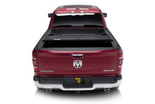 Cargar imagen en el visor de la galería, UnderCover 02-18 Dodge Ram 1500 (w/o Rambox) (19-20 Classic) 6.4ft Flex Bed Cover