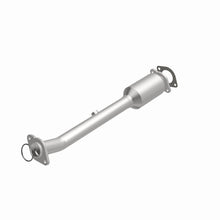 Cargar imagen en el visor de la galería, Magnaflow Conv DF 11-15 Frontier 4 Underbody