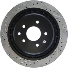 Cargar imagen en el visor de la galería, Rotor trasero derecho ranurado y perforado StopTech Infiniti G37 / Nissan 370Z SportStop