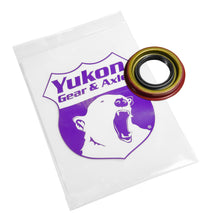 Cargar imagen en el visor de la galería, Yukon Gear 7.2in GM 7.5in GM &amp; 8.2in GM Pinion Seal