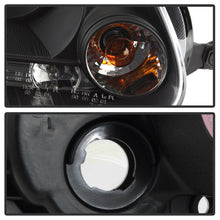 Cargar imagen en el visor de la galería, Spyder Volkswagen GTI 06-09/Jetta 06-09 Halogen Model Only - LED Halo DRL Black PRO-YD-VG06-HL-BK