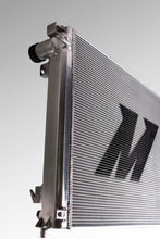 Cargar imagen en el visor de la galería, Mishimoto 2008-2016 Dodge Challenger R/T - SRT8 Hellcat Performance Aluminum Radiator