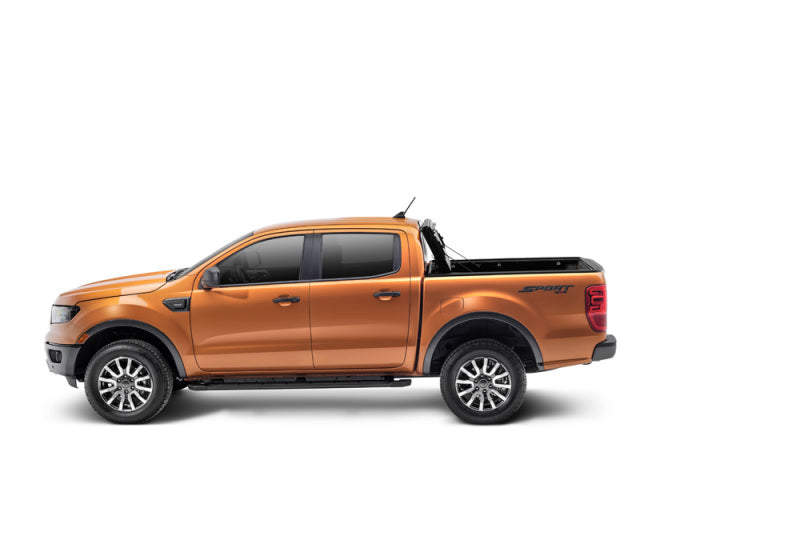 BAK 2024 Ford Ranger BAKFlip MX4 Caja de 5 pies - Plegable rígida