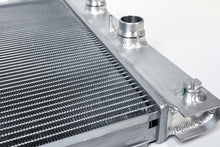 Cargar imagen en el visor de la galería, CSF 06-10 BMW E60 M5 / 06-10 BMW E63/E64 M6 Aluminum High-Performance Radiator