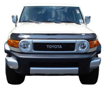 Cargar imagen en el visor de la galería, AVS 07-14 Toyota FJ Cruiser High Profile Bugflector II Hood Shield - Smoke