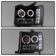 Cargar imagen en el visor de la galería, Proyector LED Halo Spyder GMC Sierra 1500/GMC Sierra Denali 08-13 - LED Blk PRO-YD-GS07-HL-BK