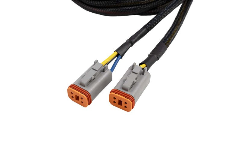 Arnés de cableado de 4 pines y 3 vías con salida dual para trabajo liviano de Diode Dynamics