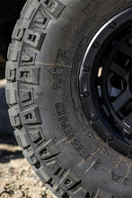 Cargar imagen en el visor de la galería, Neumático Mickey Thompson Baja Legend MTZ - 35X12.50R20LT 125Q 90000057367