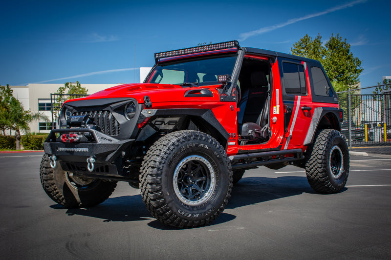 Jeep JL/Gladiator DV8 Offroad 2018+ con parrilla Angry