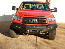 Cargar imagen en el visor de la galería, Parachoques delantero DV8 Offroad 07-13 Toyota Tundra