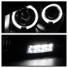 Cargar imagen en el visor de la galería, Spyder Dodge Ram 1500 06-08 06-09 Projector Headlights LED Halo LED Blk Smke PRO-YD-DR06-HL-BSM