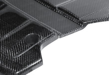 Cargar imagen en el visor de la galería, Seibon 09-10 Nissan 370z Carbon Fiber Engine Cover