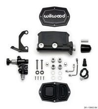 Cargar imagen en el visor de la galería, Wilwood Compact Tandem M/C - 1.12in Bore w/RH Bracket and Valve - Black