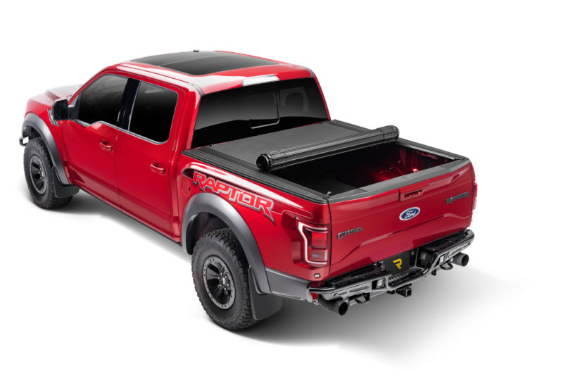 Cubierta de caja de 5 pies para Toyota Tacoma Revolver X4s 2024 de BAK