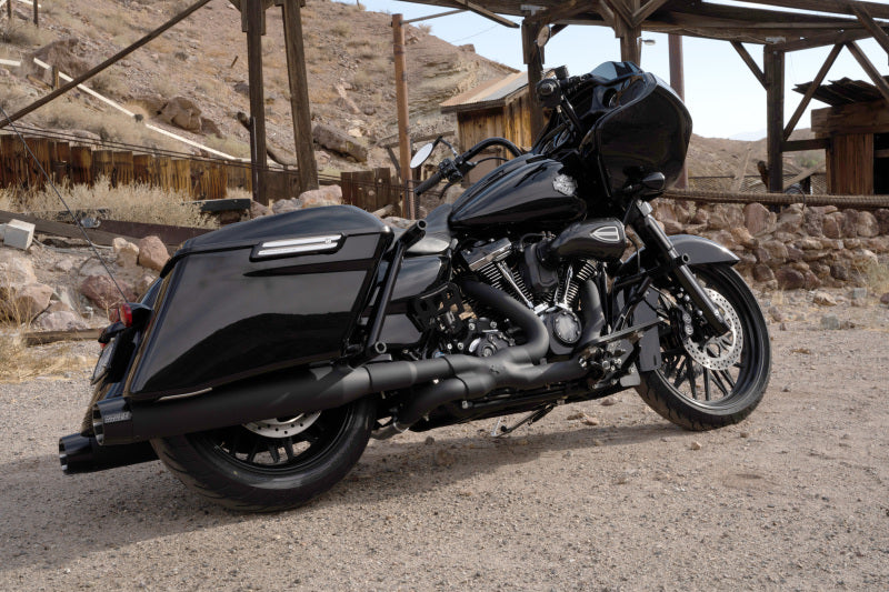 Vance and Hines Blackbird 450 Slip-Ons Black — Fits Harley Davidson Touring 2017-2023