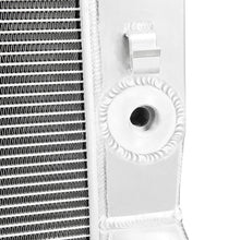 Cargar imagen en el visor de la galería, Mishimoto 11+ Chevy 6.6L Duramax Radiator