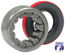 Cargar imagen en el visor de la galería, Yukon Gear Axle Bearing &amp; Seal Kit For GM 9.5in