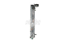 Cargar imagen en el visor de la galería, CSF 99-06 BMW 323i / 99-05 BMW 325i / 99-06 BMW 328i / 99-05 BMW 330i / 03-05 BMW Z4 Radiator