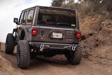 Cargar imagen en el visor de la galería, DV8 Offroad 18-22 Jeep Wrangler JL Spare Tire Delete Kit w/Light Mounts