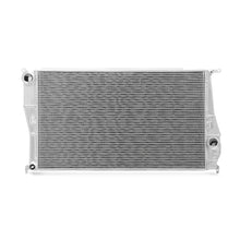 Cargar imagen en el visor de la galería, Mishimoto 2006-2013 BMW 335i/135i (Manual) Performance Aluminum Radiator