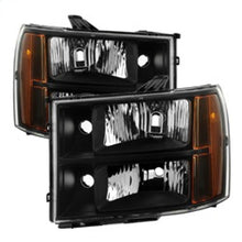 Cargar imagen en el visor de la galería, Xtune GMC Sierra 07-13 Crystal Headlights Black HD-JH-GSIE07-AM-BK