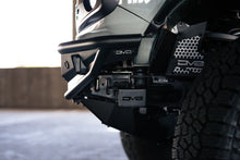 Load image into Gallery viewer, DV8 Offroad 21-22 Ford Bronco Competition Series Front Bumper