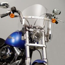 Cargar imagen en el visor de la galería, National Cycle 06-23 Harley Davidson FX Glide/Softail 49 mm. Switchblade Windshield Shorty-Clear