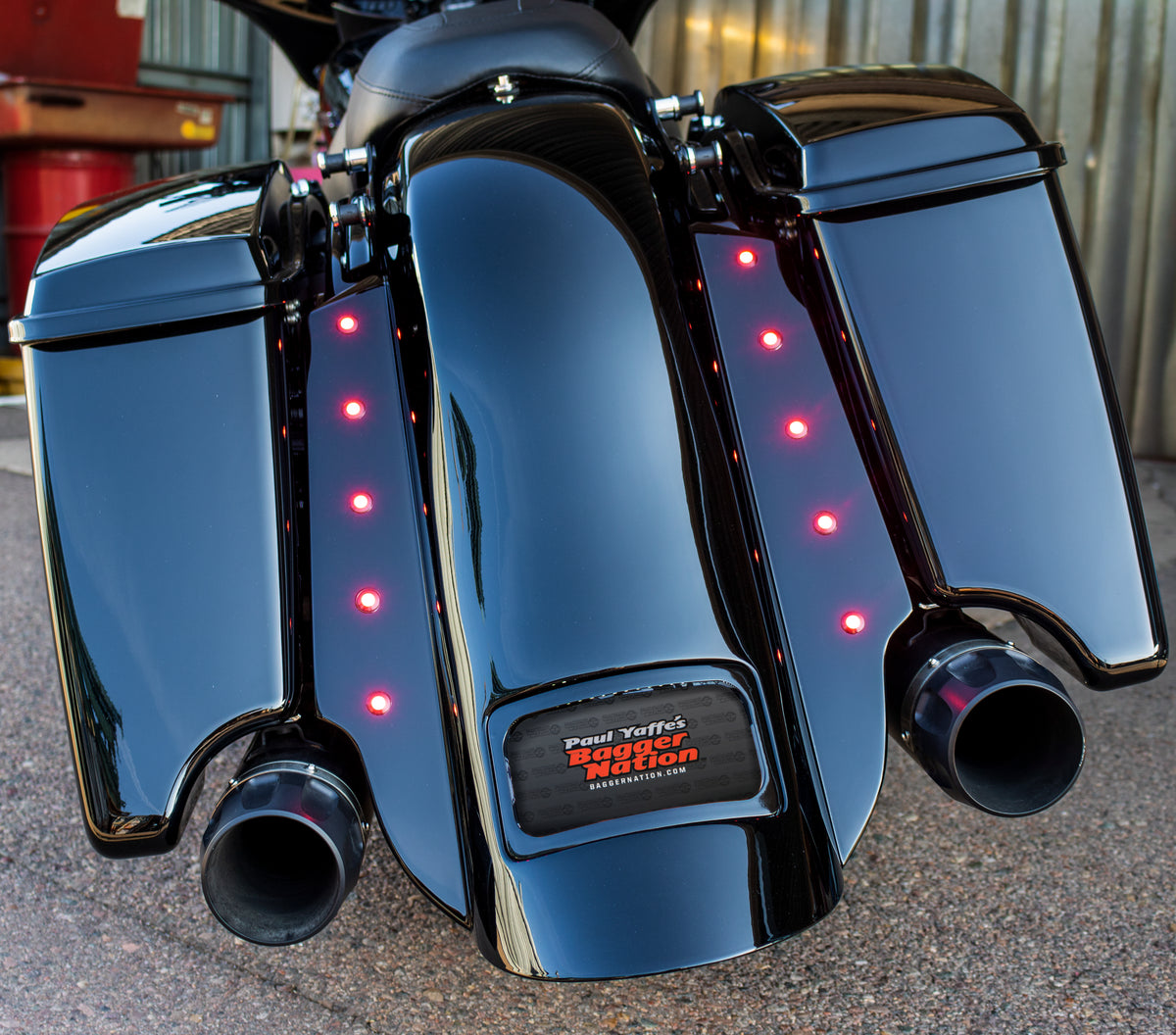 Baggernation 3-Piece Fender KIT Dual Outlet Black License Frame/Stretched (KIT-3PC-DO-STR-B)