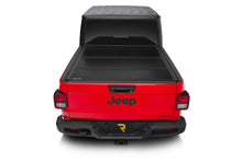 Cargar imagen en el visor de la galería, UnderCover 2020 Jeep Gladiator 5ft Flex Bed Cover