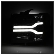 Cargar imagen en el visor de la galería, Spyder Chevy Silverado 1500 07-13 Version 3 Projector Headlights - Black PRO-YD-CS07V3-LBDRL-BK