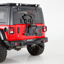 Cargar imagen en el visor de la galería, Go Rhino 08-22 Jeep Wrangler JL/JLU Body Mount Spare Tire Carrier - Tex. Blk