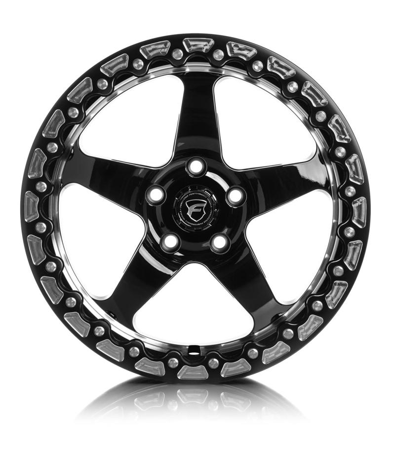 Rueda Forgestar D5 Beadlock 17x10 / 5x120 BP / ET45 / 7.3in BS negra brillante