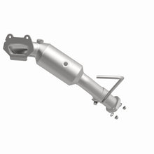 Cargar imagen en el visor de la galería, MagnaFlow Conv Direct Fit OEM 12-17 Jeep Wrangler 3.6L Underbody