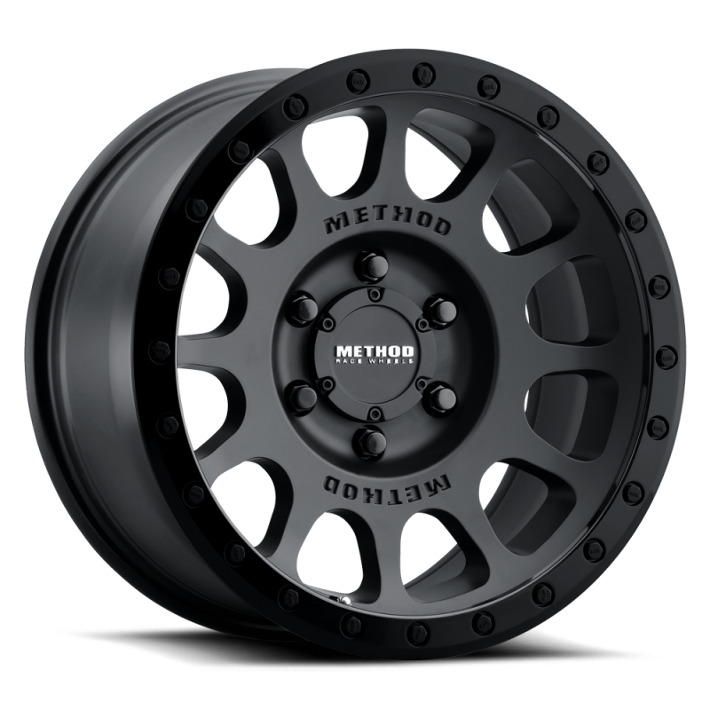 Method MR305 NV 18x9 +25mm 5x150 116.5mm CB Gloss/Matte Black Street Loc Wheel — Fits Toyota Tundra
