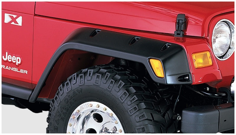 Guardabarros estilo bolsillo Bushwacker para Jeep TJ 97-06, 4 piezas, color negro